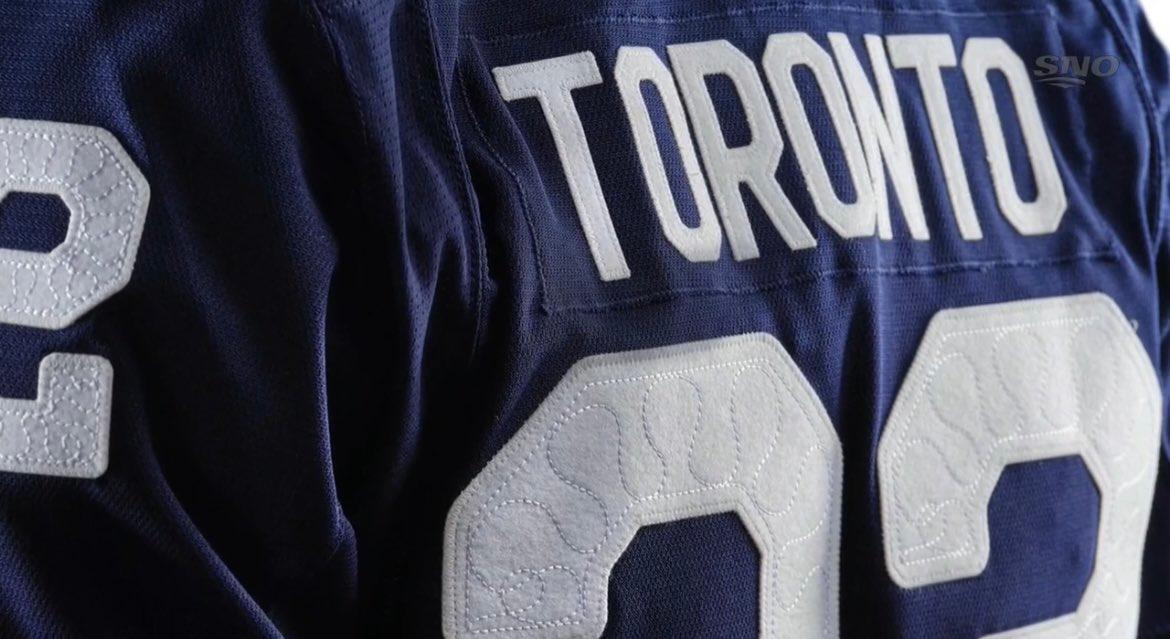 Toronto Maple Leafs Heritage Classic Team Jersey